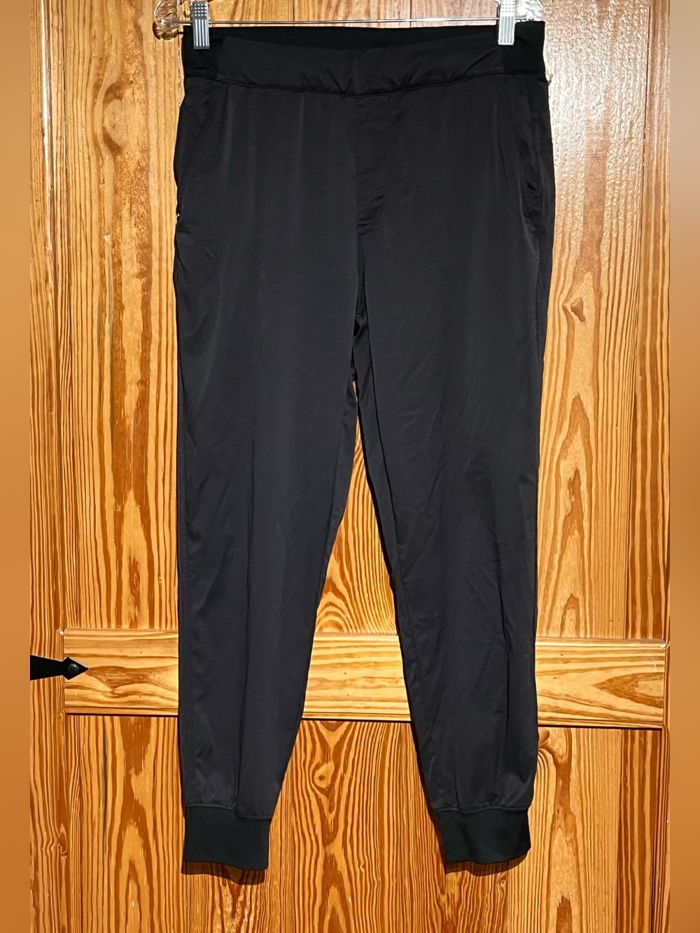 The North Face Aphrodite Joggers Women’s Black UPF 40+ Quick Dry Pants